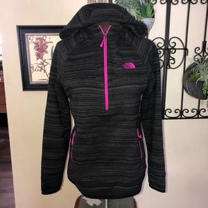 The North Face Pullover